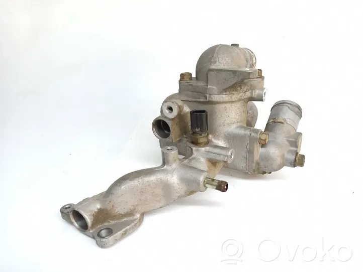 Mitsubishi Galant Thermostat / Thermostatgehäuse MD315301