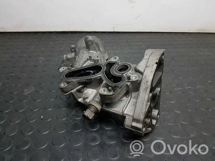 BMW X5 E53 Supporto di montaggio del filtro dell’olio 