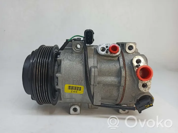 KIA Stonic Ilmastointilaitteen kompressorin pumppu (A/C) 97701H8400