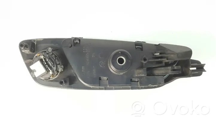 Seat Leon (5F) Priekinė atidarymo rankenėlė vidinė 5F4839113A