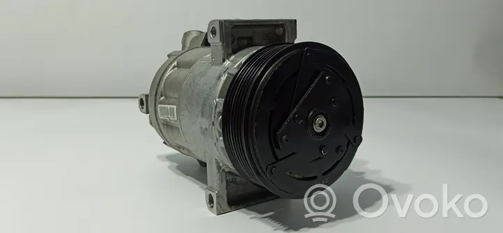 Renault Captur Air conditioning (A/C) compressor (pump) 926004183R