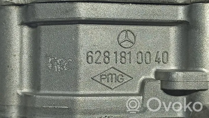 Mercedes-Benz S W220 Öljypumppu A6281800001