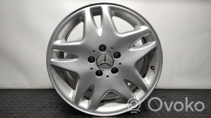 Mercedes-Benz S W220 R18-alumiinivanne 2204010202