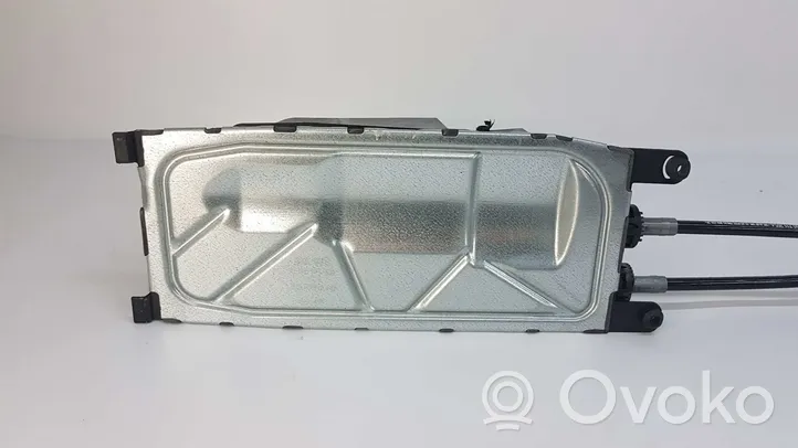 Volkswagen Polo Lewarek zmiany biegów / górny 2Q0711049J