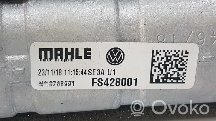 Volkswagen Polo Pečiuko radiatorius 0768991