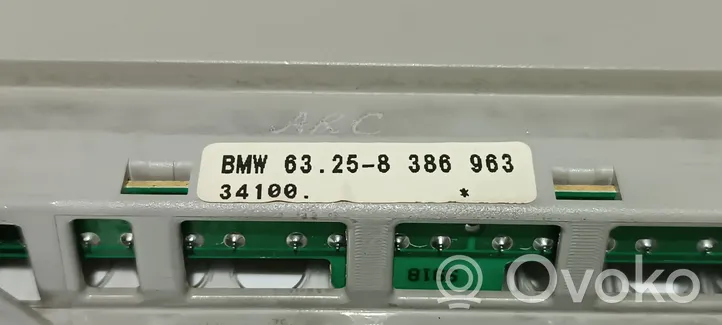 BMW 3 E46 Kolmas/lisäjarruvalo 63257219086