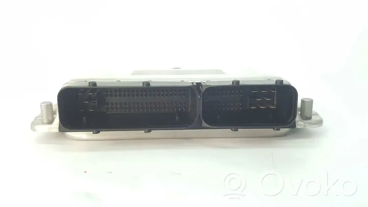 Audi A4 S4 B5 8D Komputer / Sterownik ECU silnika 0281010094