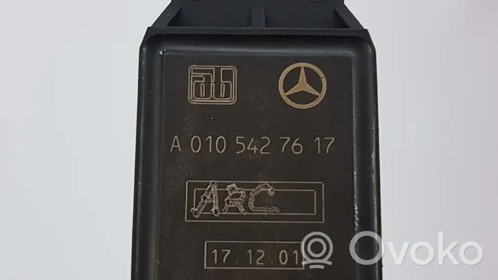 Mercedes-Benz S W220 Etuilmajousituksen korkeudensäätöanturi (käytetyt) 