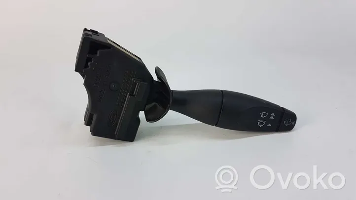 Ford Focus Wiper switch 