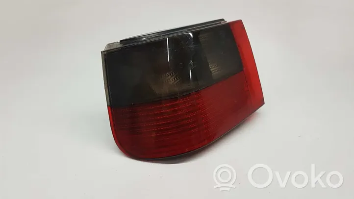 Seat Ibiza II (6k) Lampy tylnej klapy bagażnika 96223900