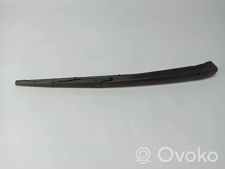 Chevrolet Cruze Rear wiper blade arm 