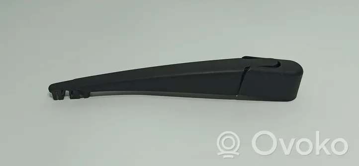 Peugeot 308 SW  Rear wiper blade arm 1609428380