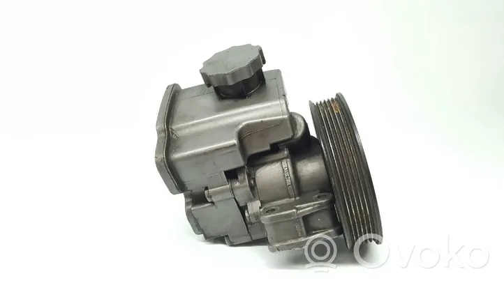 Mercedes-Benz Sprinter W901 W902 W903 W904 Pompe de direction assistée 1608223318