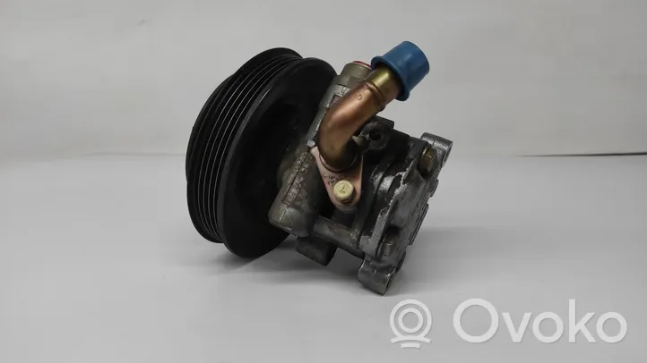 Volkswagen PASSAT B5 Power steering pump 