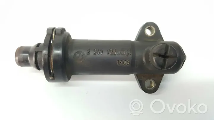 BMW 5 E39 Termostat / Obudowa termostatu 2247723