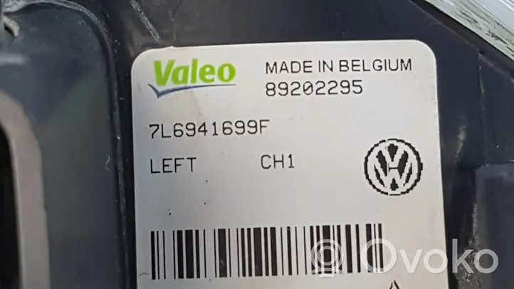 Volkswagen Touareg I Etusumuvalo 89202295