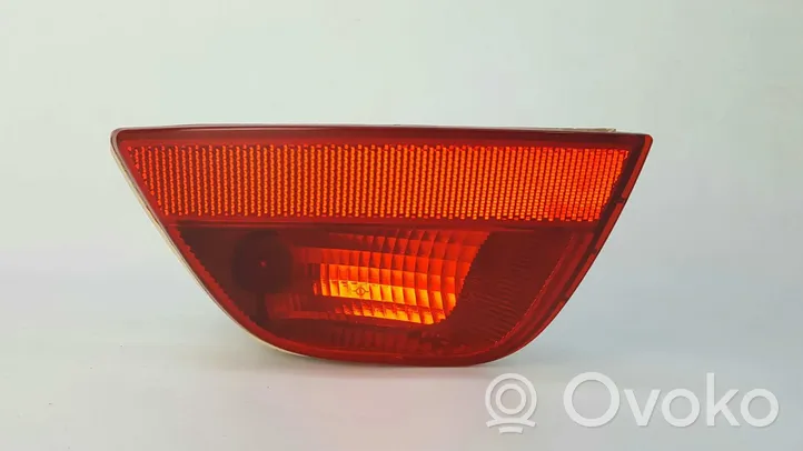 Ford Focus Lampy tylnej klapy bagażnika 1M51-13A603-CC