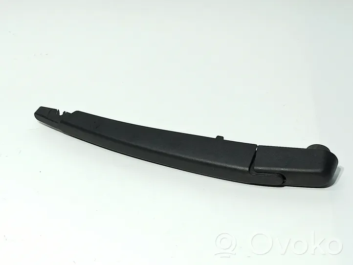 Nissan Qashqai+2 Aizmugurējā loga tīrītāja kājiņa W000057536