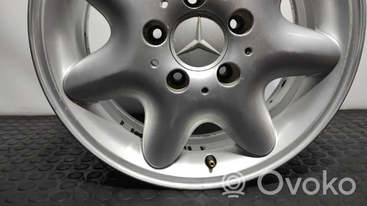 Mercedes-Benz C W203 R18 alloy rim 