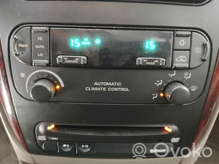 Chrysler Voyager Panel klimatyzacji P05005018AB