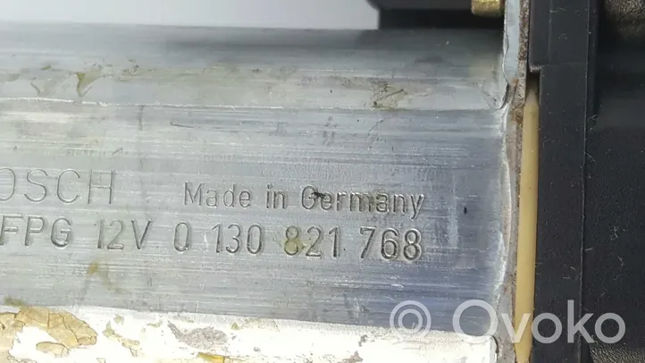 Opel Astra G Elektryczny podnośnik szyby drzwi 90521875