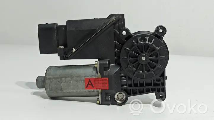 Mercedes-Benz A W168 Fensterhebermotor Tür hinten 0130821896