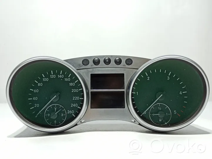 Mercedes-Benz R W251 Compteur de vitesse tableau de bord A2514402011