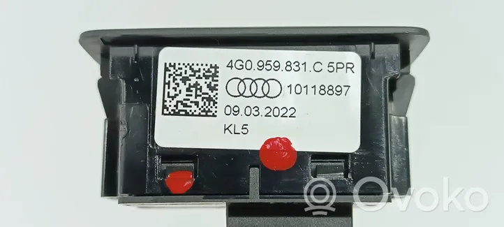 Audi Q3 F3 Bagažinės dangčio atidarymo jungtukas 4G0959831C5PR