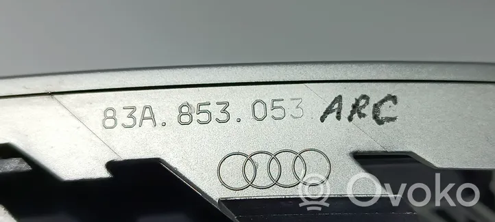 Audi Q3 F3 Mascherina inferiore del paraurti anteriore 83A853053