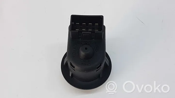 Renault Megane II Wing mirror switch 