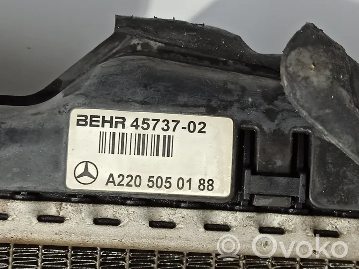 Mercedes-Benz S W220 Aušinimo skysčio radiatorius A2205050188