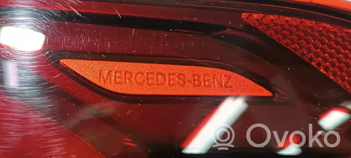 Mercedes-Benz EQS V297 Luci posteriori 00520