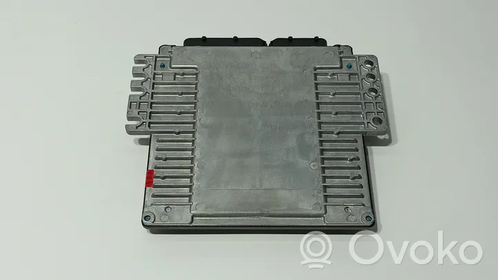 Nissan Murano Z50 Unité de commande, module ECU de moteur 23710CC020