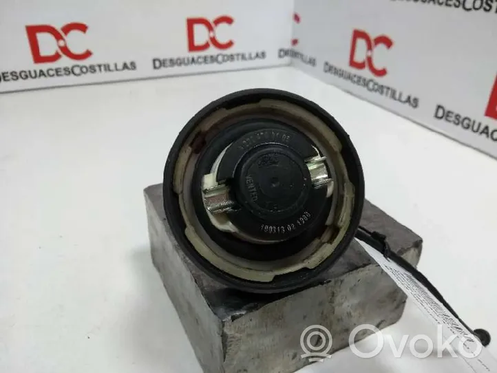 Mercedes-Benz A W176 Bouchon, volet de trappe de réservoir à carburant A2224700105