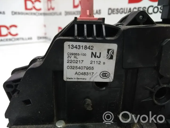 Opel Corsa E Rear door lock 13431842