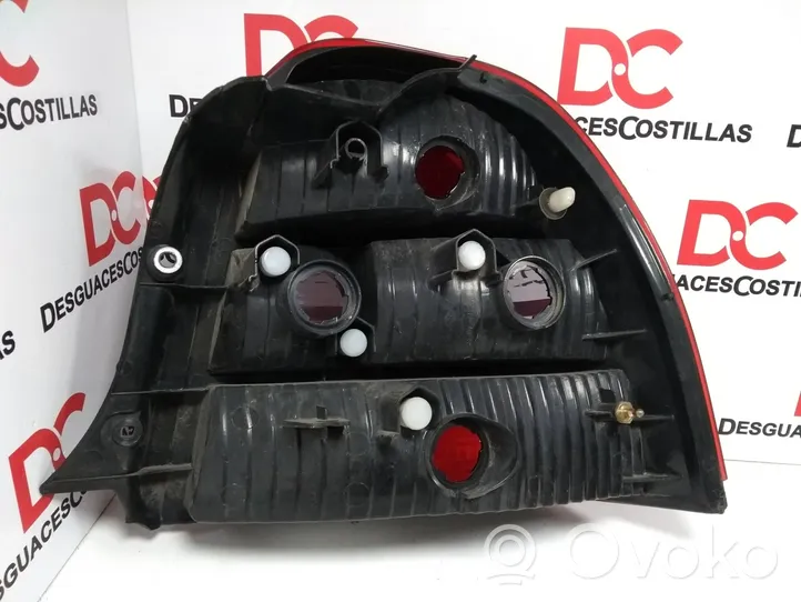 KIA Shuma Rear/tail lights 