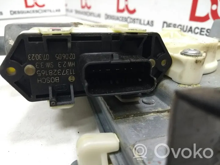 Citroen C4 I Mécanisme lève-vitre de porte arrière avec moteur 9647444380