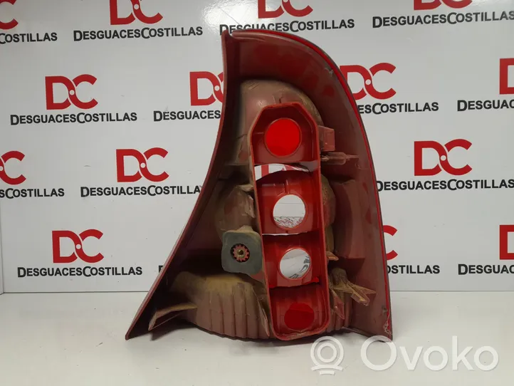 Renault Clio II Lampa tylna 8200071413