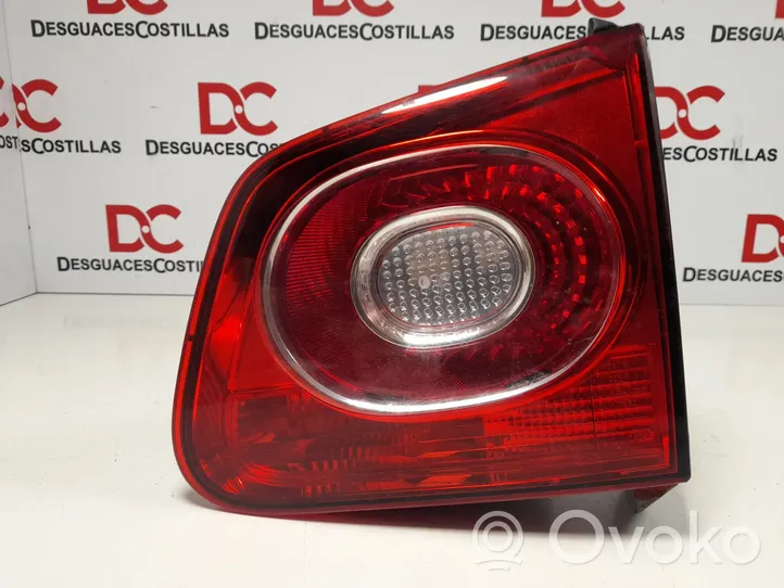 Volkswagen Tiguan Lampa tylna 5N0945094B