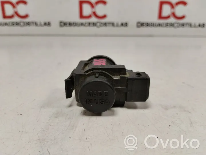 Audi A4 S4 B5 8D Vacuum valve 1H0906283