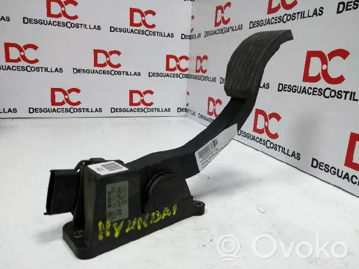 Hyundai Matrix Pedal del acelerador 3270517050