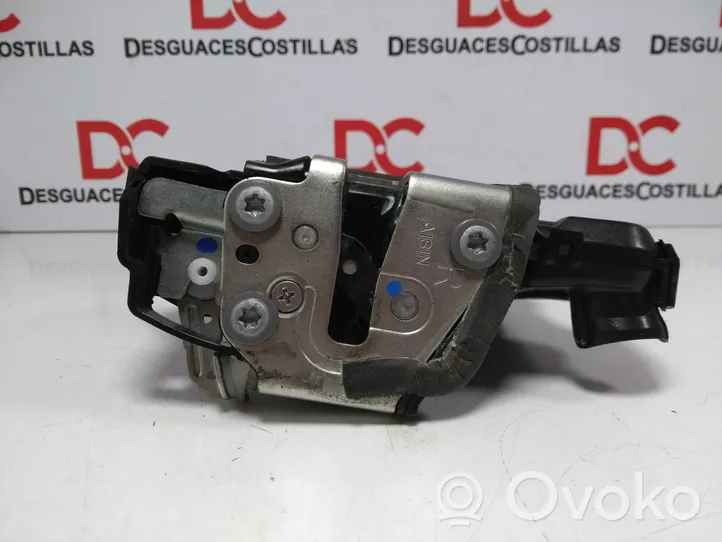 Toyota Corolla Verso AR10 Serratura portiera anteriore 6903002162