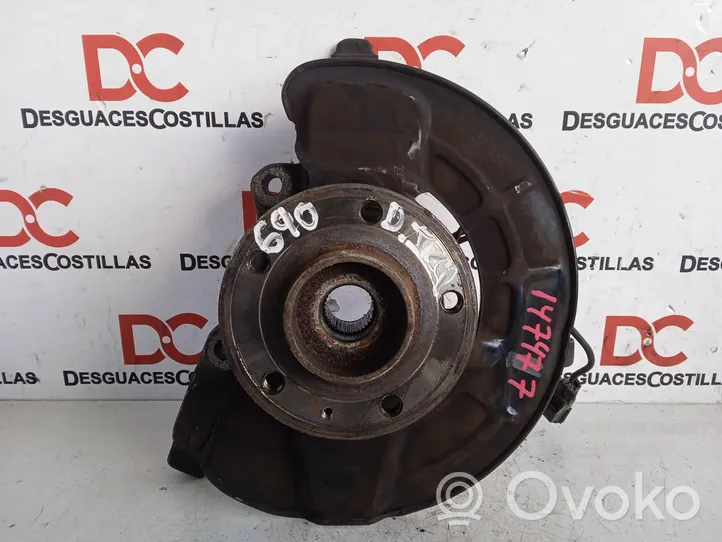 Volvo S70  V70  V70 XC Fuso a snodo con mozzo ruota anteriore 574566C