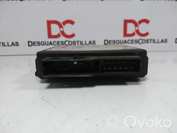 Opel Astra G Centralina/modulo chiusura centralizzata portiere 24410018