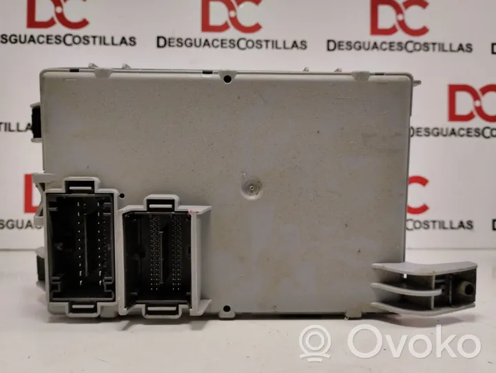 Fiat Panda III Module de fusibles 00519584720