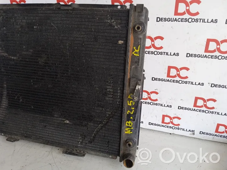 Mercedes-Benz E W124 Radiateur de refroidissement AMA7060AA2M