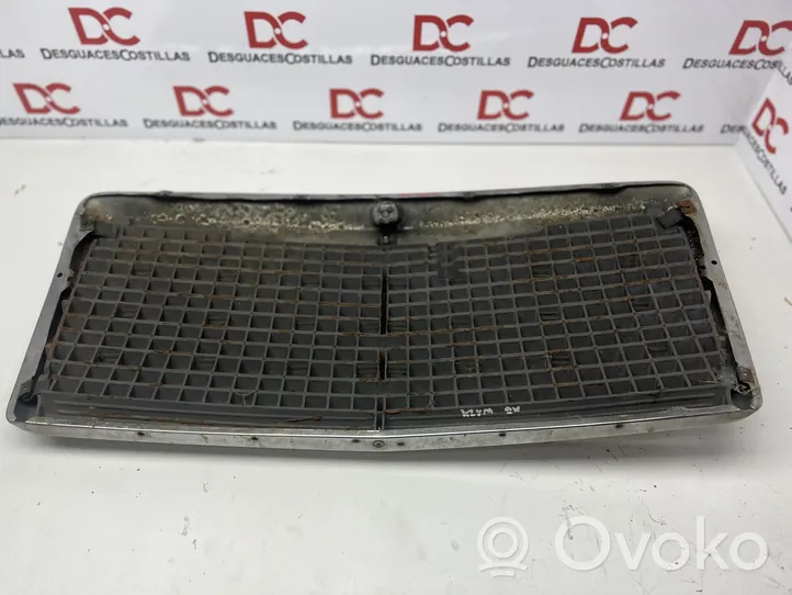 Mercedes-Benz E W124 Grille de calandre avant 1248880223