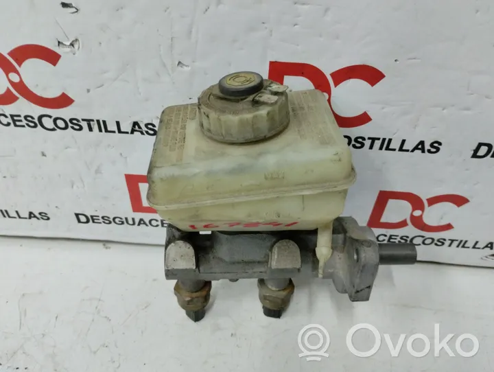 Mercedes-Benz ML W163 Główny cylinder hamulca A0004316201