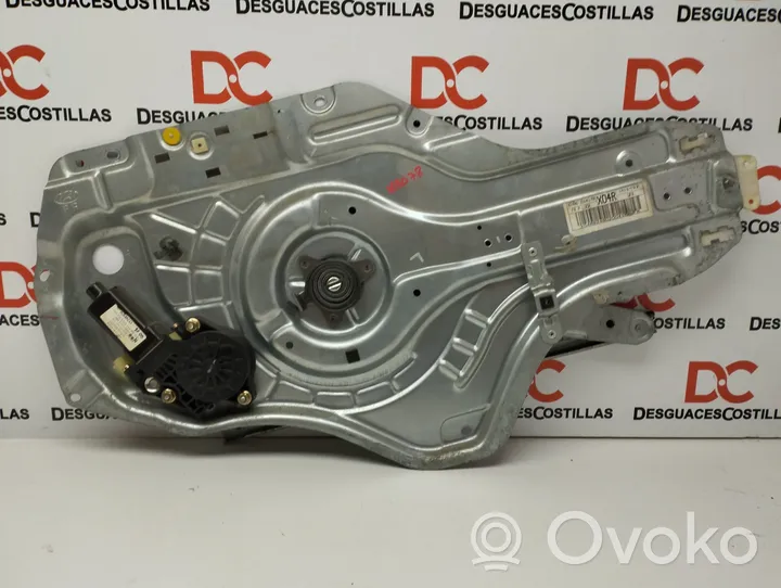 Hyundai Elantra Alzacristalli elettrico della portiera anteriore 824802D041