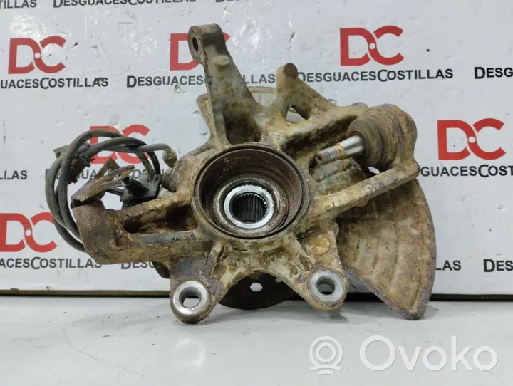 Mercedes-Benz ML W163 Front wheel hub spindle knuckle A1633300520